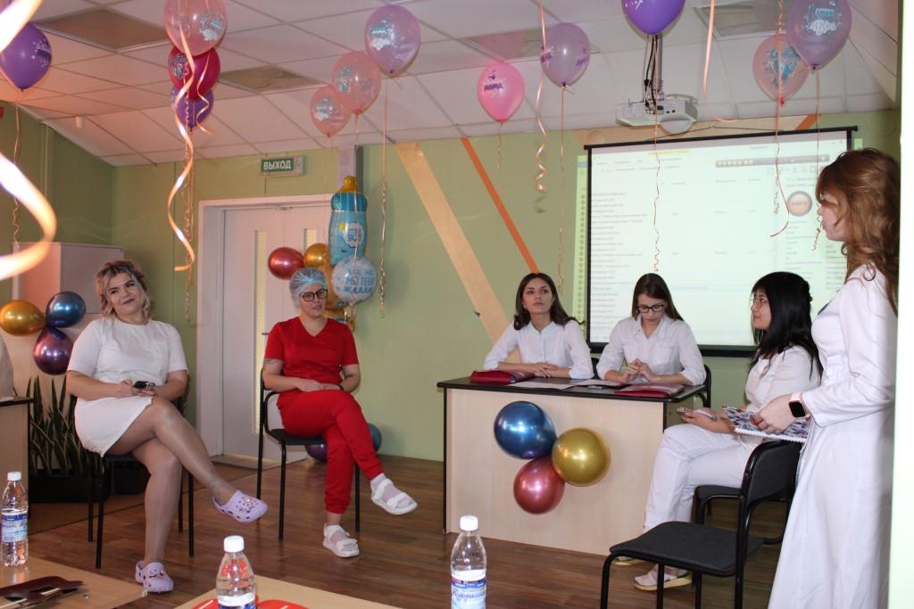  Посвящение ординаторов в профессию акушера-гинеколога прошло в Забайкальском перинатальном центре